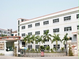 深圳五金沖壓廠，五金加工機(jī)械手操作9